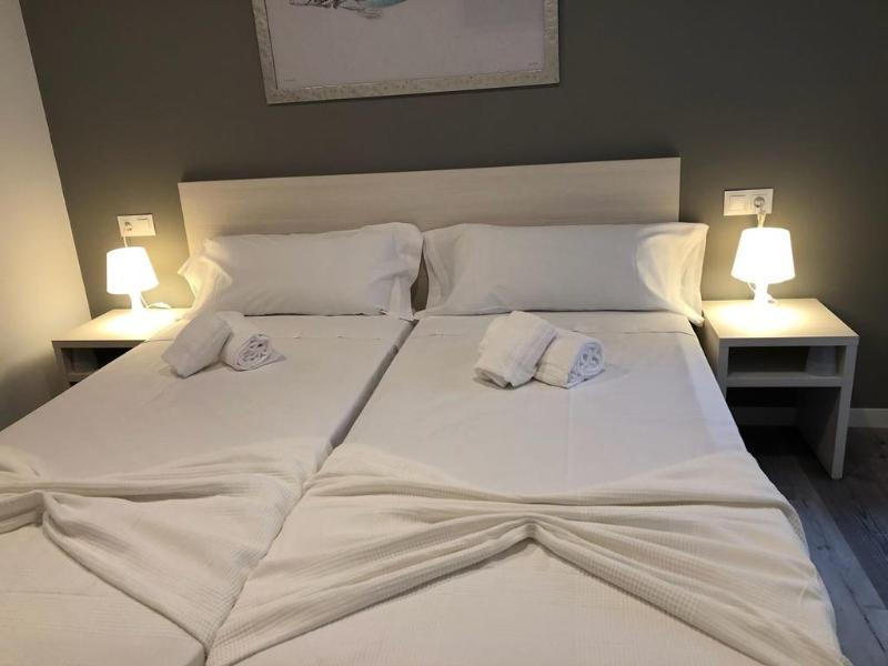 Blu Hostal Diana Port de Alcudia  Eksteriør billede