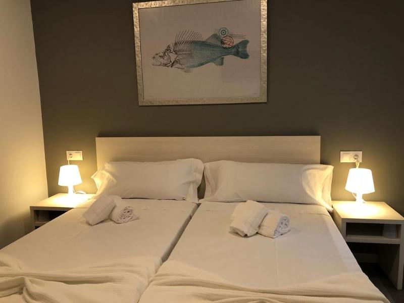 Blu Hostal Diana Port de Alcudia  Eksteriør billede